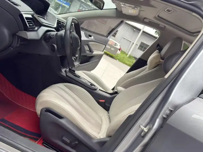 PEUGEOT 408 2022 Model 1.6T Dream Edition – фото 8