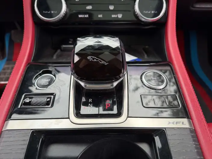Jaguar XFL 2022 Model 2.0T P250 2WD Elite Sports Edition – фото 10