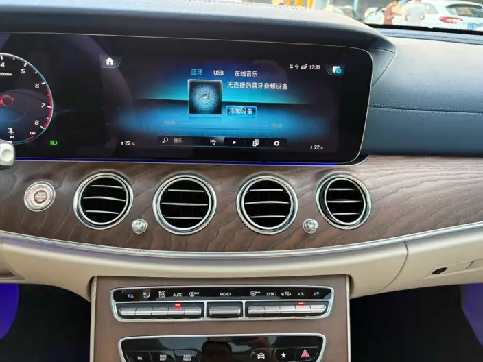 Mercedes-Benz E-Class 2022 Model Facelift II E 300 L Luxury Model sedan – фото 9