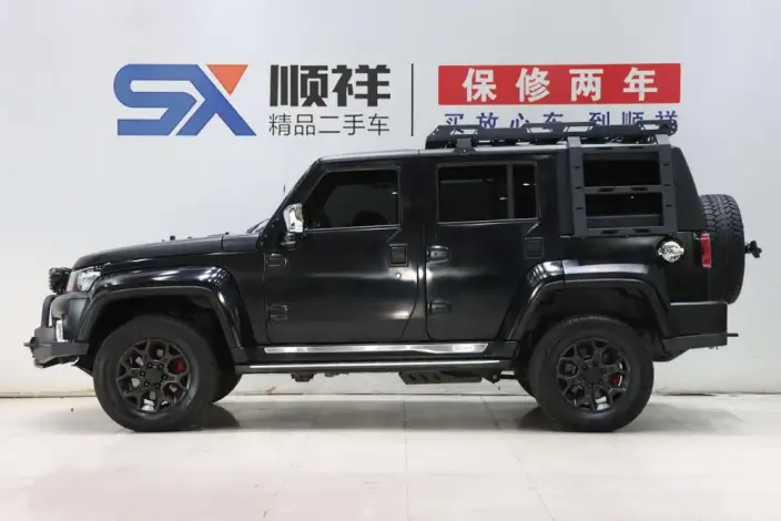 BAIC BJ40 2023 Model 2.0D Automatic 4WD Blade Hero Edition Warrior Model