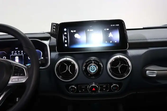 BAIC BJ40 2023 Model 2.0D Automatic 4WD Blade Hero Edition Warrior Model – фото 10
