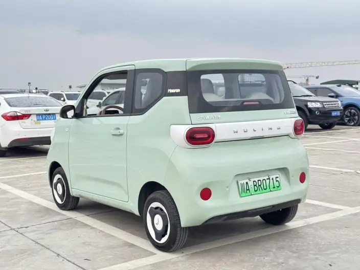 Wuling Hongguang MINIEV 2024 Model 215km Youth Edition Lithium Iron Phosphate