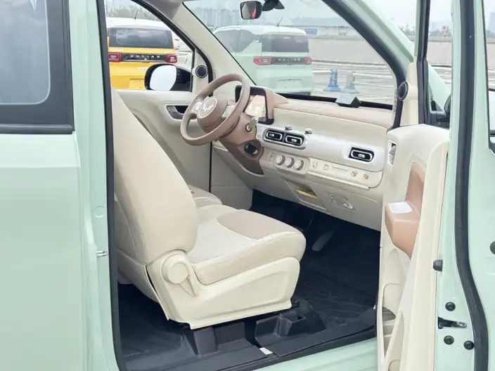 Wuling Hongguang MINIEV 2024 Model 215km Youth Edition Lithium Iron Phosphate – фото 10