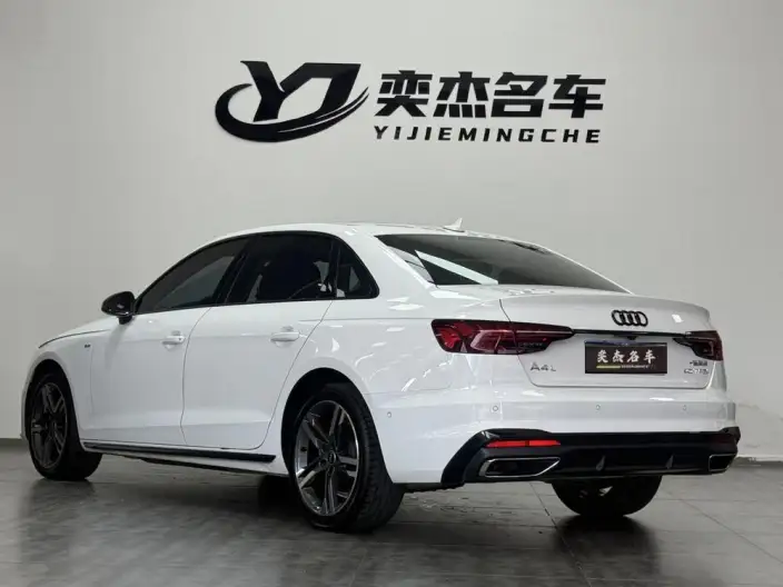 Audi A4 L 2022 Model 40 TFSI Luxury Dynamic Model – фото 4