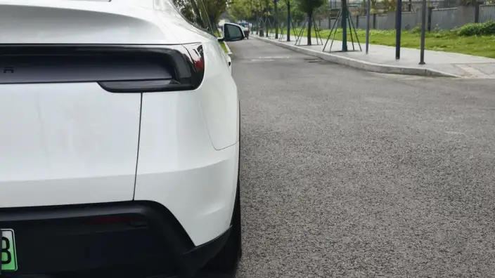 Model Y 2025 Model Long Battery Life Pro All-wheel drive version – фото 8