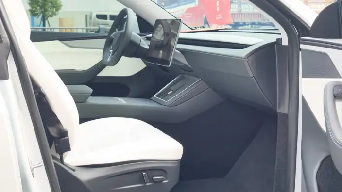 Model Y 2025 Model Long Battery Life Pro All-wheel drive version – фото 9