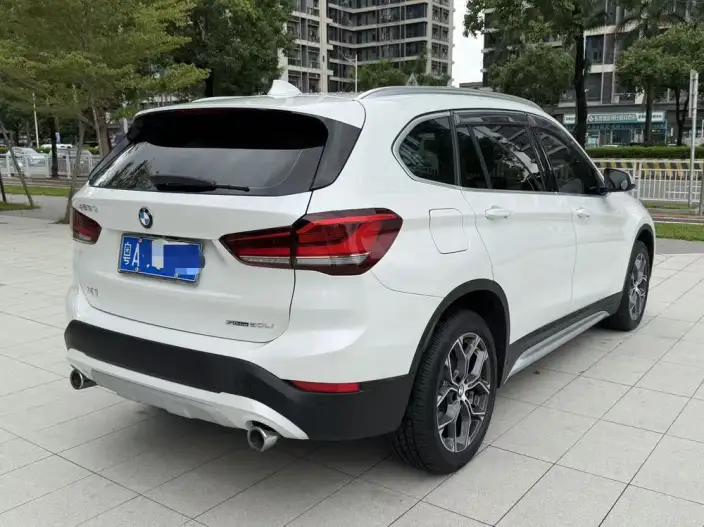BMW X1 2022 Model sDrive20Li Fashion Model – фото 6