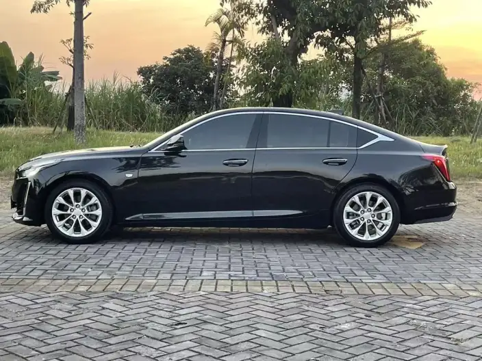 Cadillac CT5 2023 Model 28T Luxury Model Standard Edition