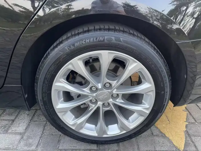 Cadillac CT5 2023 Model 28T Luxury Model Standard Edition – фото 9