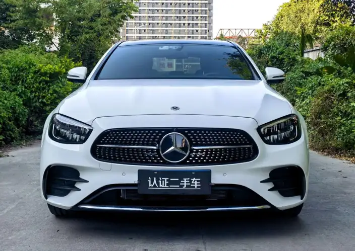 Mercedes-Benz E-Class 2023 Model E 300 L Luxury Model Sports sedan – фото 2