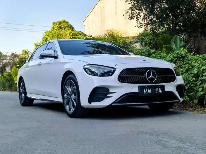 Mercedes-Benz E-Class 2023 Model E 300 L Luxury Model Sports sedan – фото 3