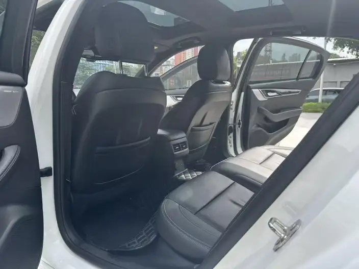 Cadillac CT5 2021 Model 28T Tech Model – фото 9