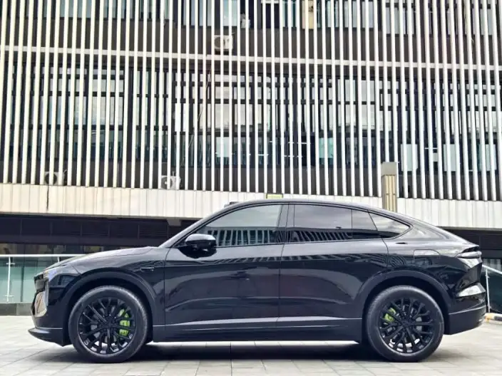 NIO EC6 2024 Model 75kWh – фото 2