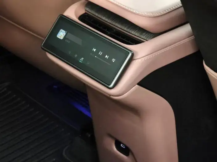 NIO EC6 2024 Model 75kWh – фото 5