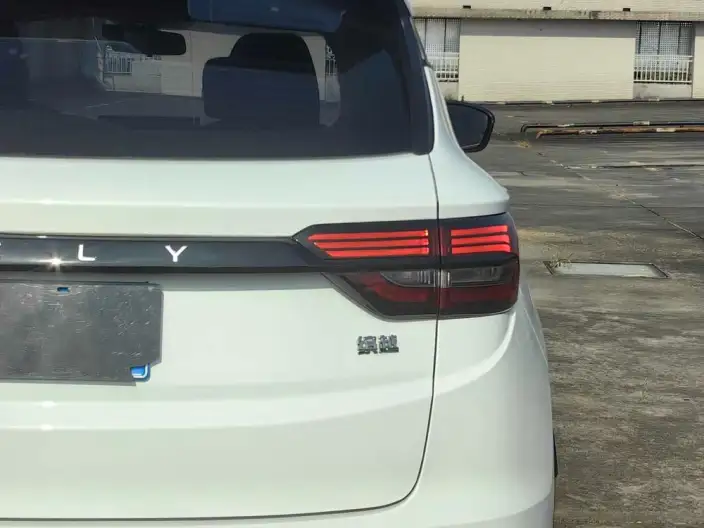 Geely Binyue 2025 Model 1.5L CVT Super Edition – фото 9