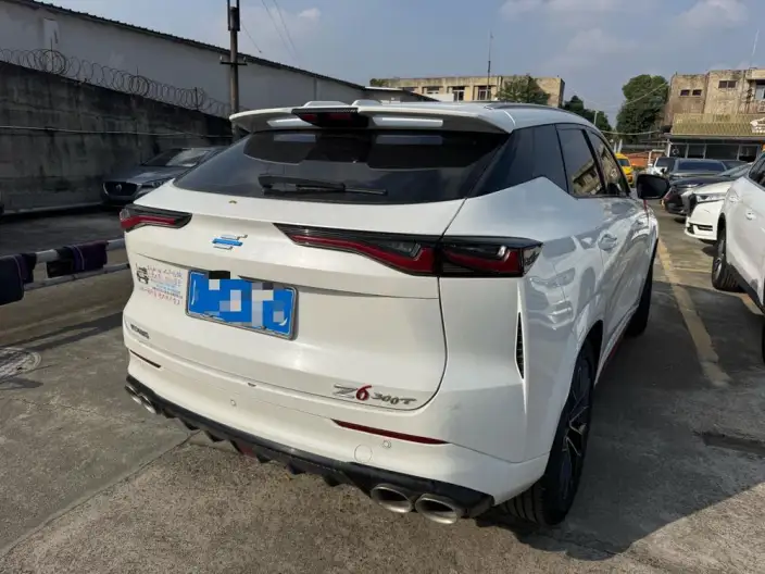 Changan Auchan Z6 2023 Model Blue whale 1.5T DCT Smart Enjoy Model – фото 6