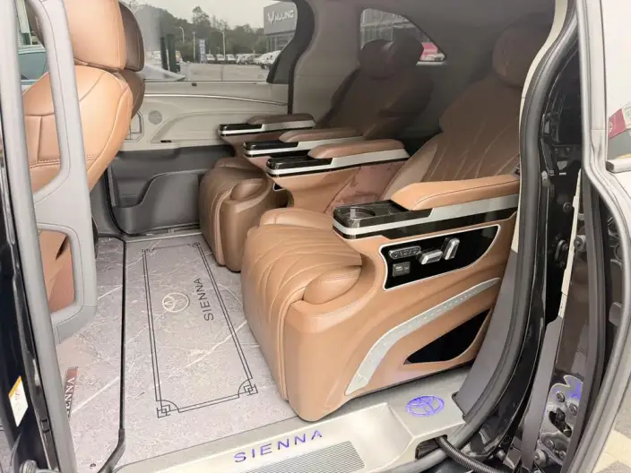 Toyota Sienna 2024 Model Hybrid 2.5L Comfort Edition – фото 5