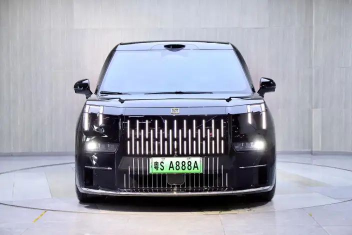 ZEEKR 009 2024 Model VI seat Executive Edition 4WD 108kWh