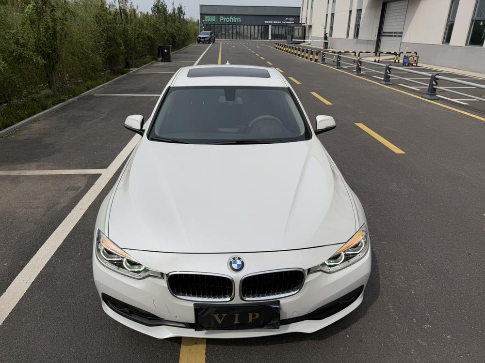 BMW 3 Series 2016 модификация 316i Fashion – фото 2