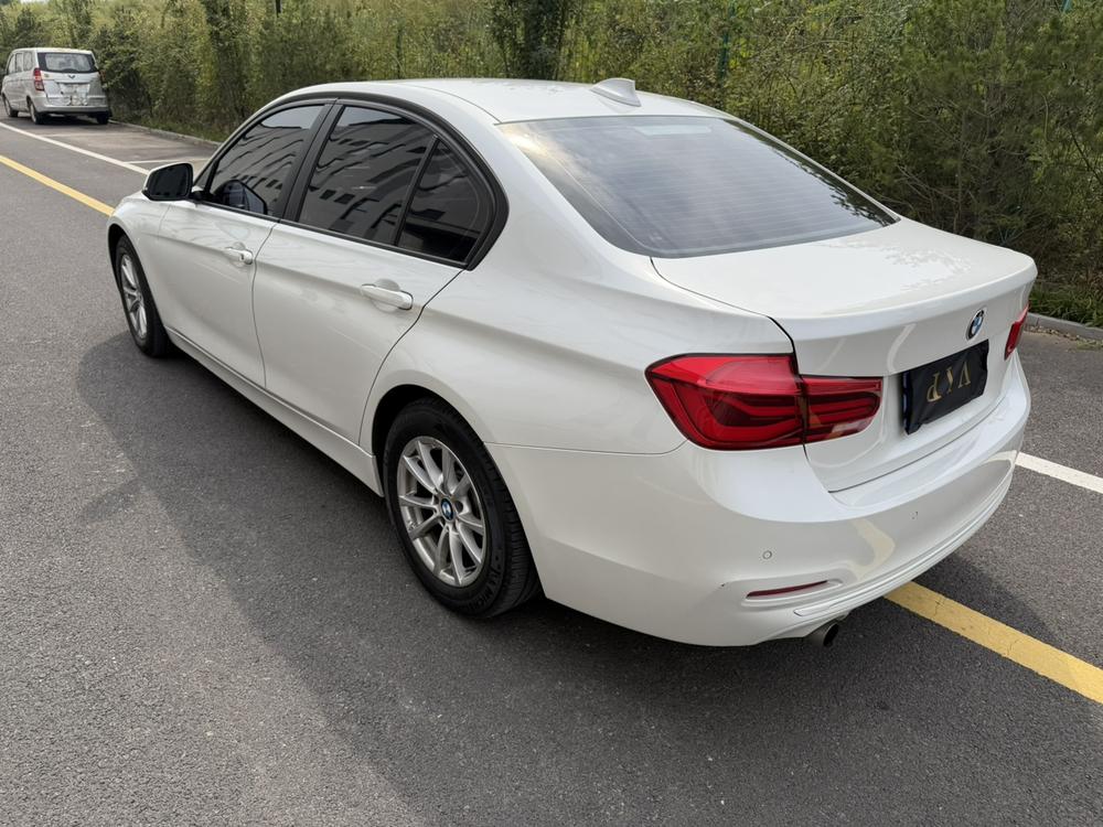 BMW 3 Series 2016 модификация 316i Fashion – фото 4