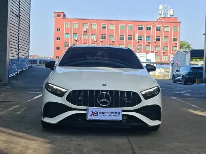 Mercedes-Benz A-Class AMG Imported 2024 Model AMG A 35 4MATIC – фото 2