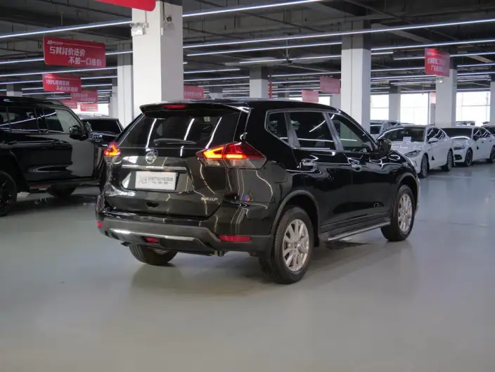 Nissan X-Trail 2023 Model Classic Edition 2.0L 2WD Smart Connect Premium – фото 7