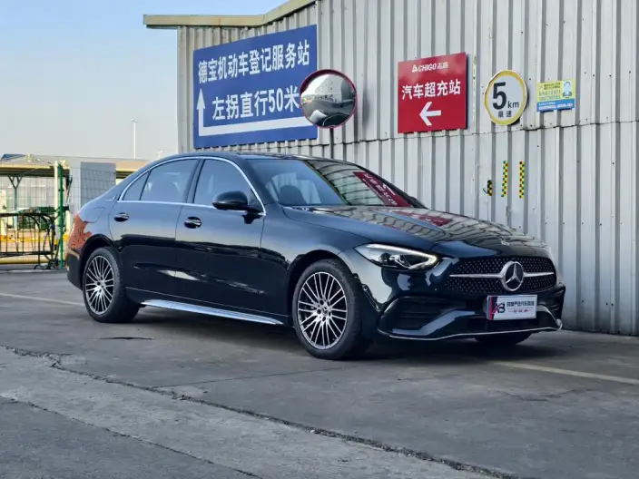 Mercedes-Benz C-Class 2024 Model C 260 L Sports Edition – фото 3