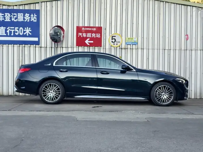 Mercedes-Benz C-Class 2024 Model C 260 L Sports Edition – фото 7