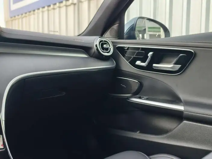 Mercedes-Benz C-Class 2024 Model C 260 L Sports Edition – фото 8