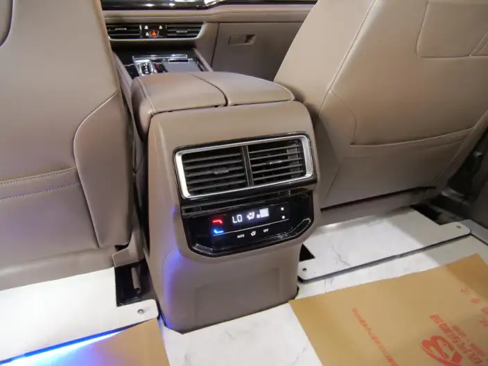 Viloran 2023 Model Facelift 380TSI Zun Drive Edition – фото 10