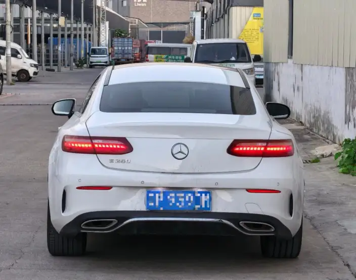 Mercedes-Benz E-Class Imported 2021 Model E 260 Coupe – фото 5