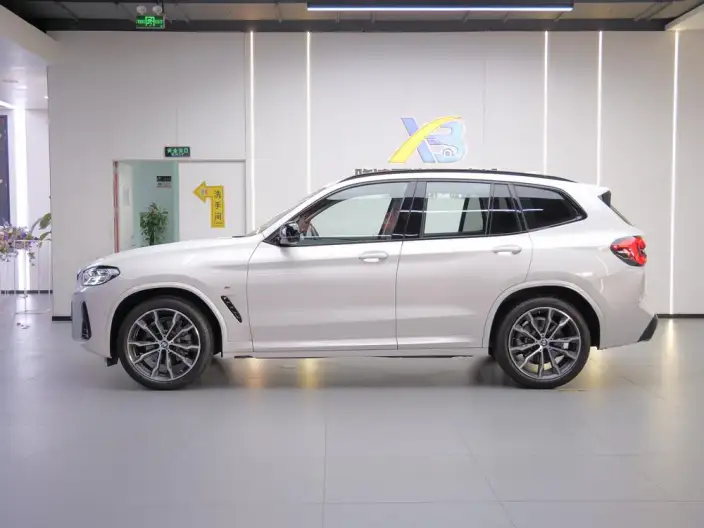 BMW X3 2022 Model Facelift II xDrive30i Leading Model M Night Set – фото 4