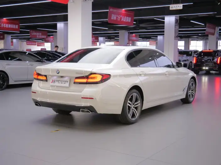BMW 5 Series 2023 Model 530Li Leading Model Luxury Set – фото 7