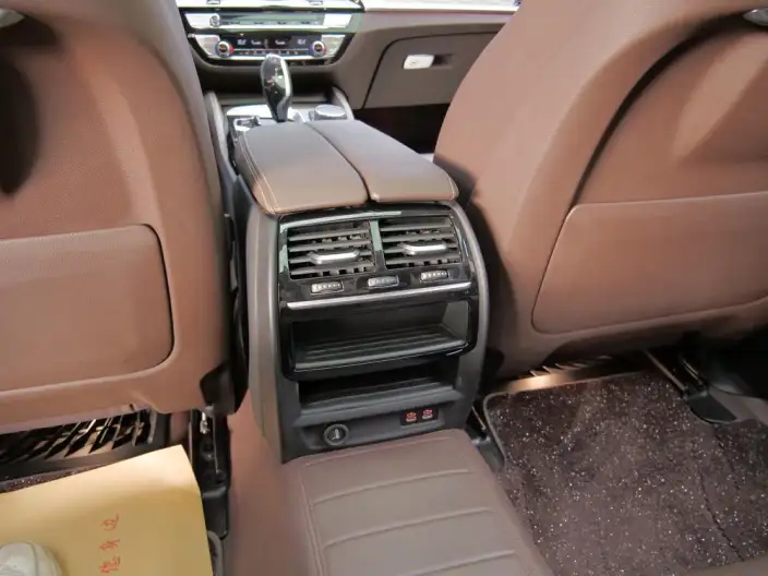 BMW 5 Series 2023 Model 530Li Leading Model Luxury Set – фото 8