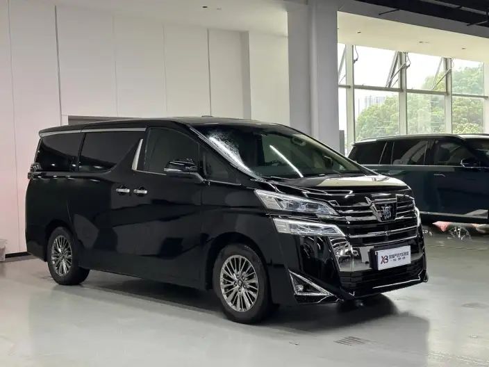 Vellfire 2021 Model Toyota Crown Hybrid 2.5L HV Premium Edition – фото 3