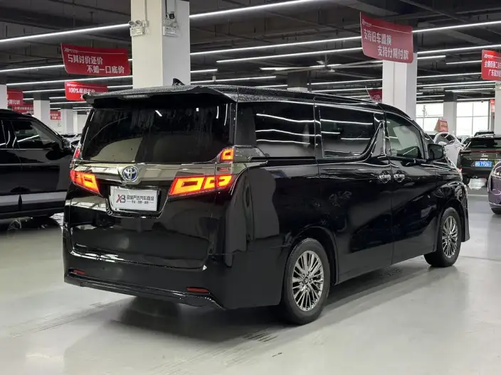 Vellfire 2021 Model Toyota Crown Hybrid 2.5L HV Premium Edition – фото 6