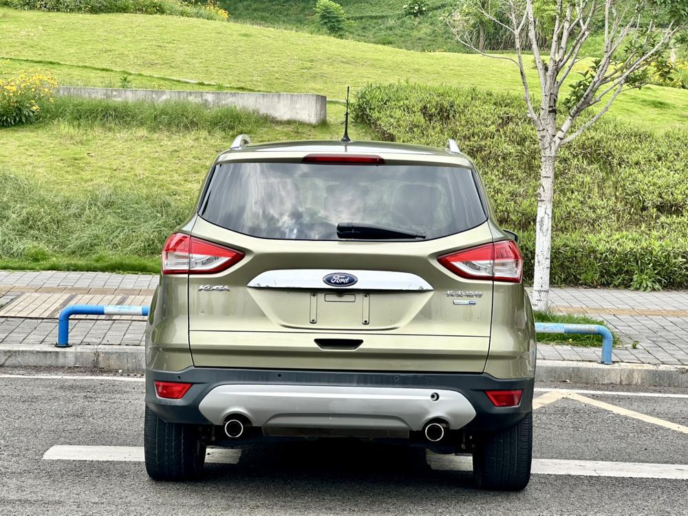 Ford Kuga 2013 1.6L GTDi AWD Elite – фото 6