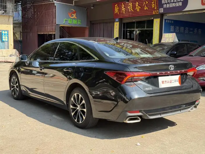 Toyota Avalon 2023 Model 2.0L CVT Enterprising Edition – фото 4