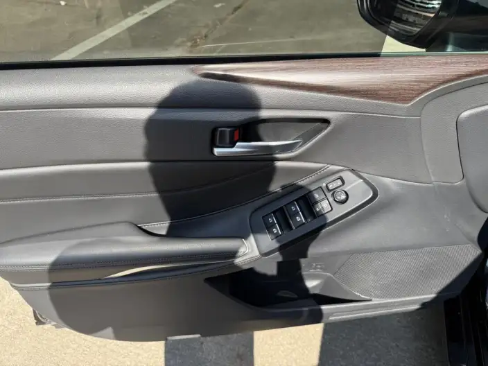 Toyota Avalon 2023 Model 2.0L CVT Enterprising Edition – фото 7