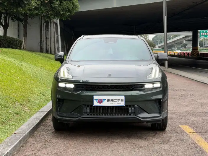 Lynk & Co 06 2023 Model Remix 1.5T Hero