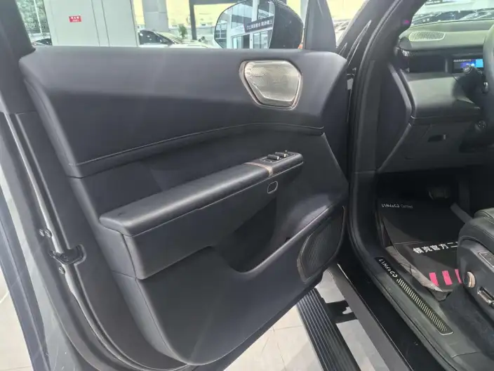 Lynk & Co 900 2025 Model 2.0T Ultra VI seat – фото 10