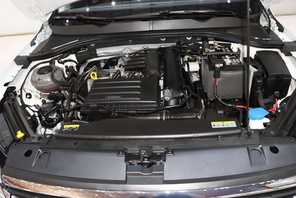 Volkswagen Bora 2024 200TSI DSG Smooth Edition – фото 8