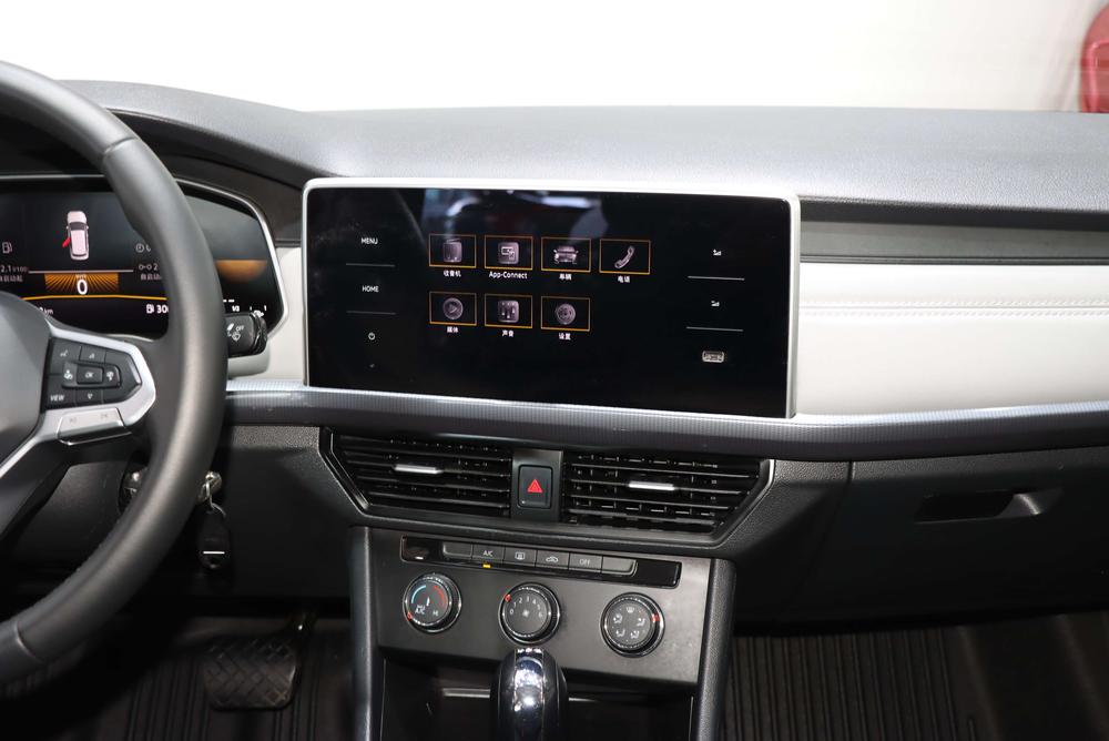 Volkswagen Bora 2024 200TSI DSG Smooth Edition – фото 12