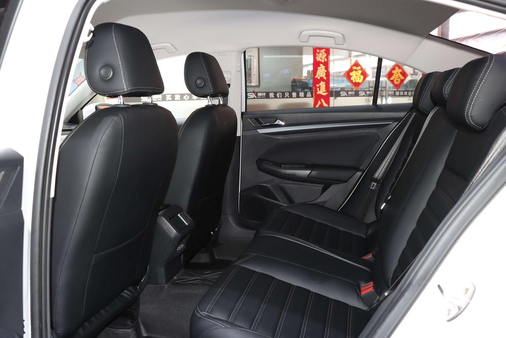 Volkswagen Bora 2024 200TSI DSG Smooth Edition – фото 18