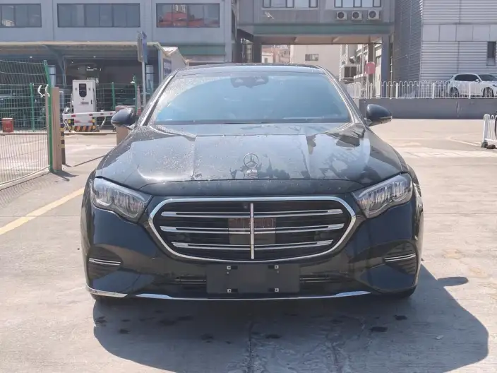 Mercedes-Benz E-Class 2025 Model E 300 L Luxury Model sedan – фото 2