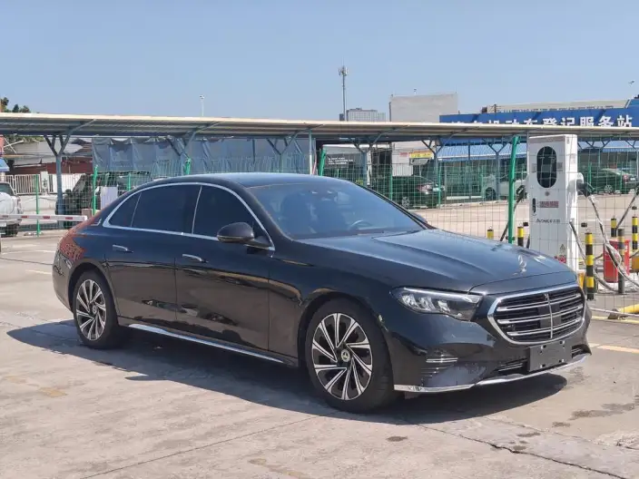 Mercedes-Benz E-Class 2025 Model E 300 L Luxury Model sedan – фото 3