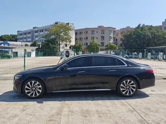 Mercedes-Benz E-Class 2025 Model E 300 L Luxury Model sedan – фото 4