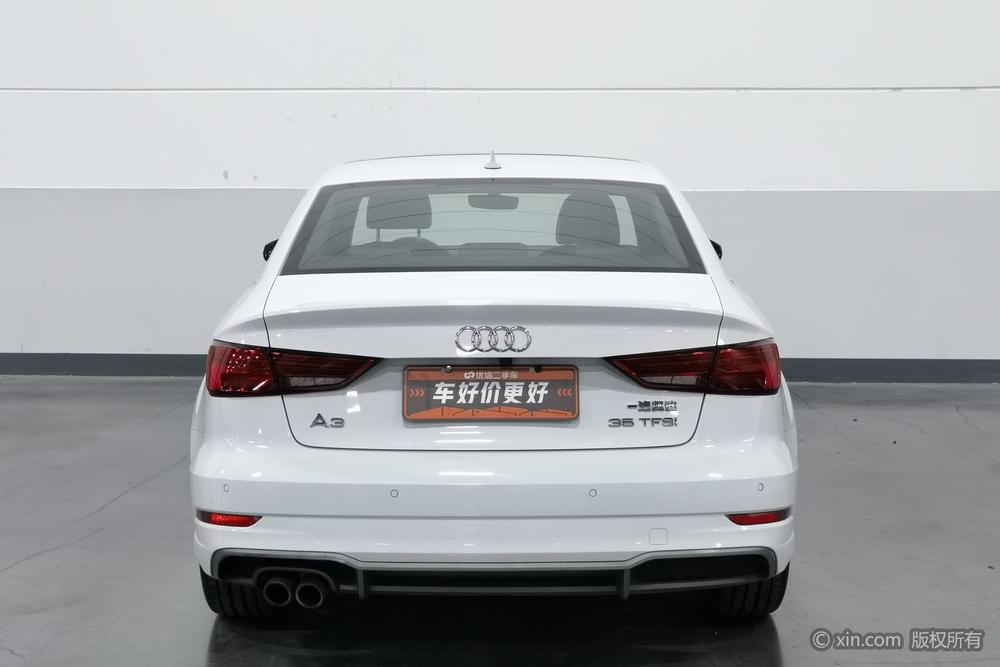 Audi A3 2018 30th Anniversary Limousine 35 TFSI Style – фото 3