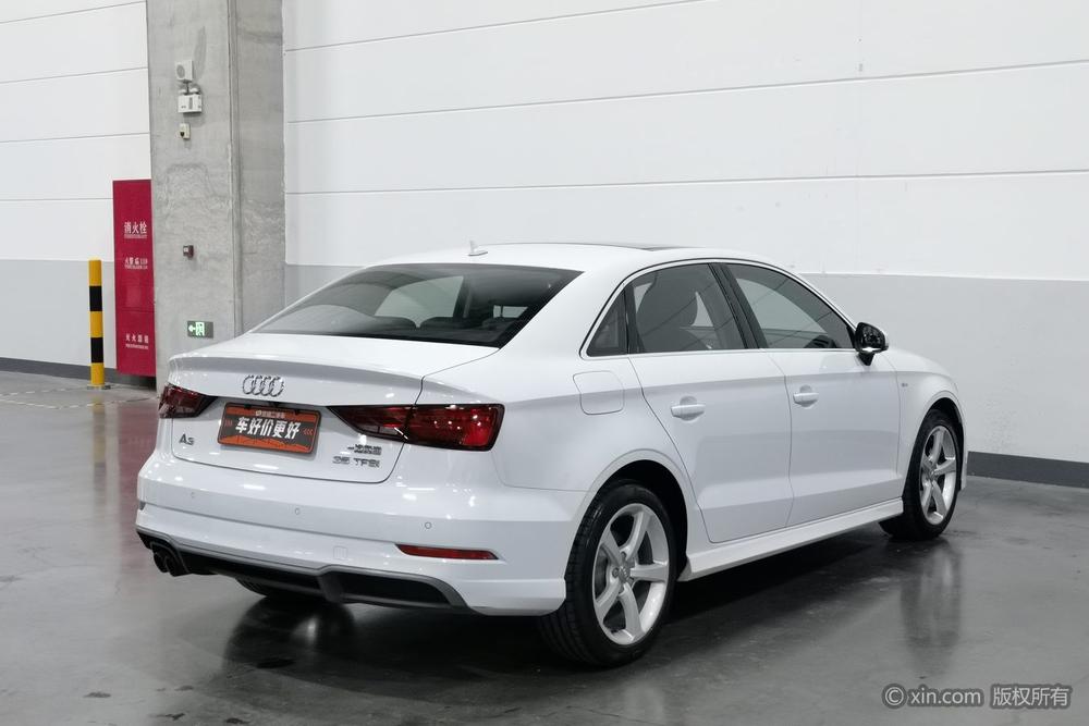 Audi A3 2018 30th Anniversary Limousine 35 TFSI Style – фото 4