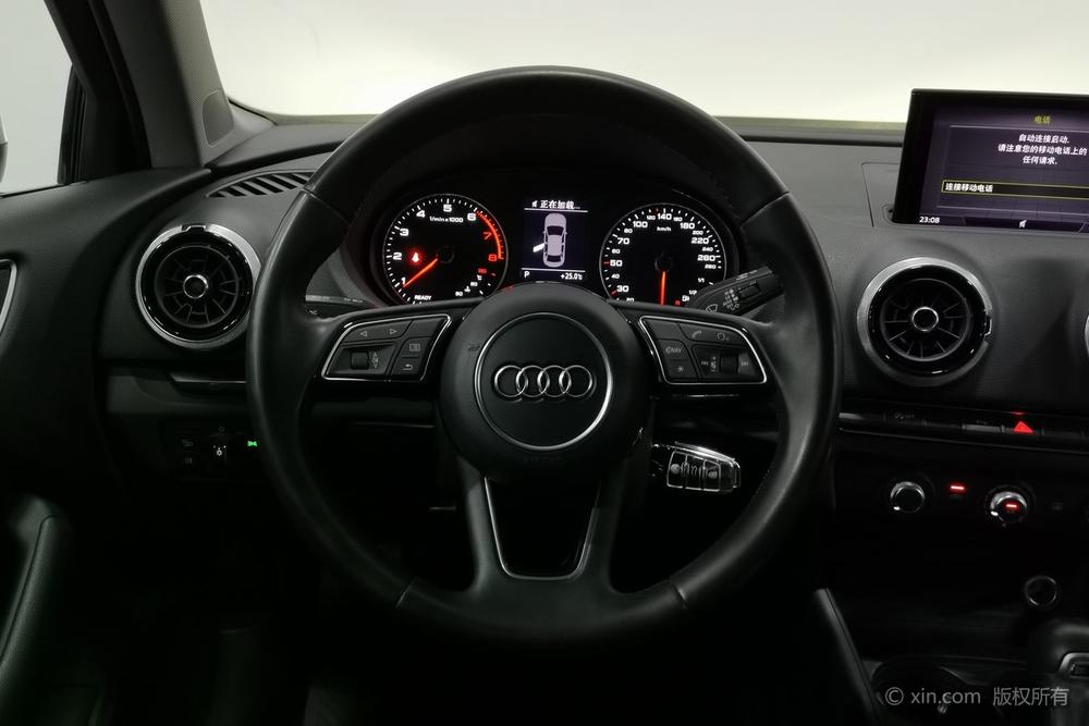 Audi A3 2018 30th Anniversary Limousine 35 TFSI Style – фото 14